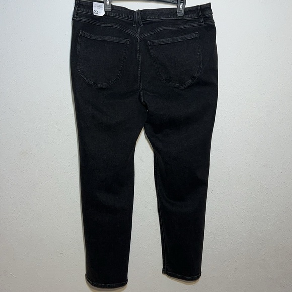 Lane Bryant Body Signature Icon jeans in a straight leg Size 22 - Picture 9 of 17